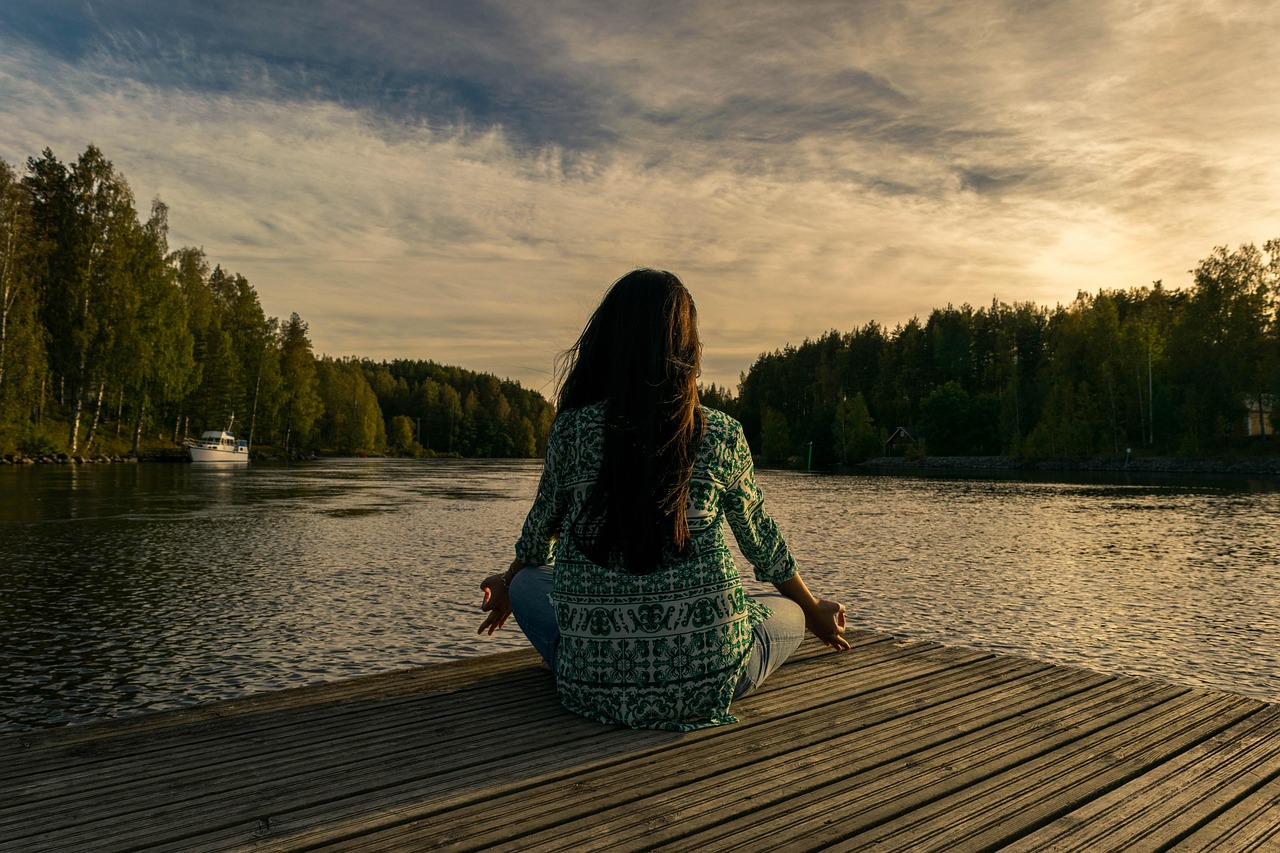 entdecken sie die welt der achtsamkeit! lernen sie effektive techniken zur stressbewältigung, fördern sie ihre mentale gesundheit und genießen sie mehr gelassenheit im alltag mit einfachen mindfulness-übungen.